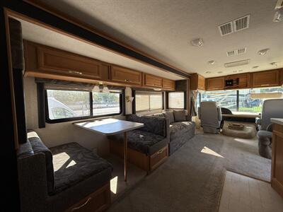 2003 Fleetwood FLAIR 33R   - Photo 12 - Hatch, NM 87937