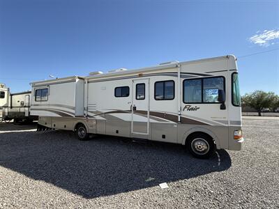 2003 Fleetwood FLAIR 33R   - Photo 5 - Hatch, NM 87937