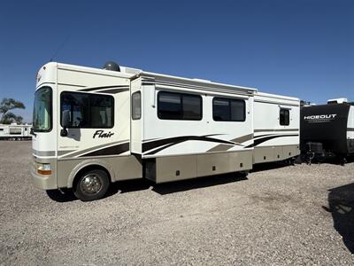 2003 Fleetwood FLAIR 33R   - Photo 2 - Hatch, NM 87937