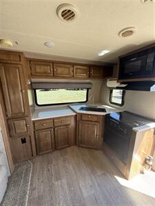 2019 Forest River Rockwood 2506S - Photo 9 - Hatch, NM 87937