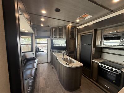 2020 ENDURANCE 3956   - Photo 8 - Hatch, NM 87937