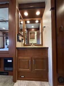 2015 Jayco SENECA 37TS   - Photo 6 - Hatch, NM 87937
