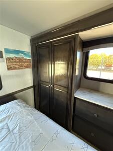 2021 Fleetwood FLAIR 29M   - Photo 15 - Hatch, NM 87937