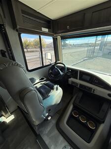 2021 Fleetwood FLAIR 29M   - Photo 8 - Hatch, NM 87937