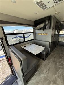 2021 Fleetwood FLAIR 29M   - Photo 11 - Hatch, NM 87937