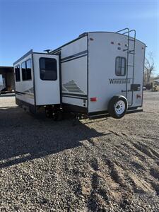 2019 Winnebago Minnie Plus 27RBDS   - Photo 4 - Hatch, NM 87937