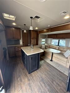 2015 Highland Ridge RV OPEN RANGE 216RBS - Photo 14 - Hatch, NM 87937
