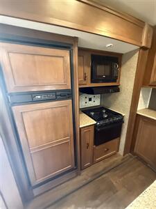 2015 Highland Ridge RV OPEN RANGE 216RBS - Photo 11 - Hatch, NM 87937