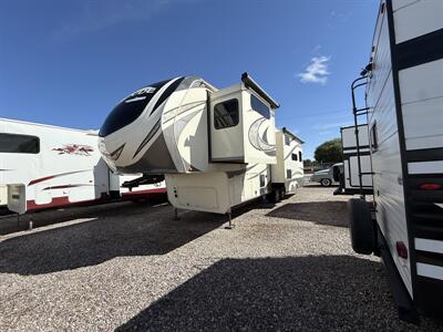 2018 SOLITUDE 310GK   - Photo 2 - Hatch, NM 87937