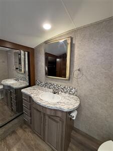 2018 JAYCO EAGLE 336FBOK   - Photo 26 - Hatch, NM 87937