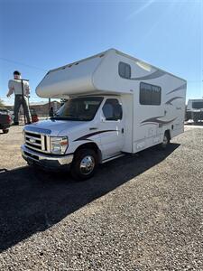 2014 Winnebago ITASCA SPRIT 22R   - Photo 1 - Hatch, NM 87937