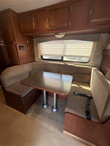2014 Winnebago ITASCA SPRIT 22R   - Photo 13 - Hatch, NM 87937