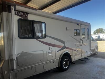 2006 Winnebago ITASCA CAMBRIA 26A   - Photo 3 - Hatch, NM 87937