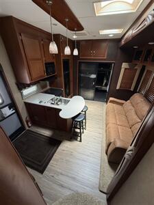 2014 CrossRoads RV ELEVATION 3410   - Photo 14 - Hatch, NM 87937