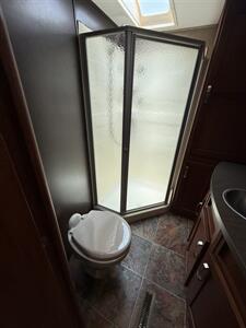 2014 CrossRoads RV ELEVATION 3410   - Photo 12 - Hatch, NM 87937
