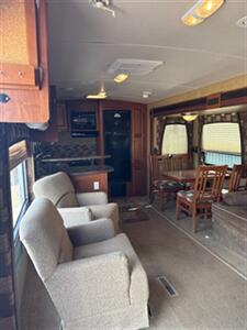 2013 Jayco 316RKDS EAGLE   - Photo 12 - Hatch, NM 87937