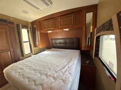 2013 Jayco 316RKDS EAGLE   - Photo 8 - Hatch, NM 87937