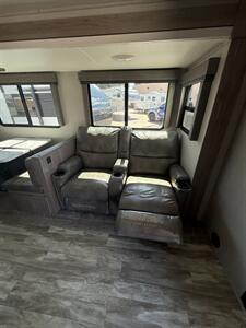2020 Grand Design RV IMAGINE 2670MK - Photo 19 - Hatch, NM 87937