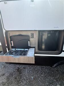2020 Grand Design RV IMAGINE 2670MK - Photo 4 - Hatch, NM 87937