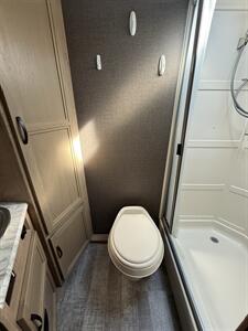 2021 Winnebago Micro Minnie 2108DS - Photo 13 - Hatch, NM 87937