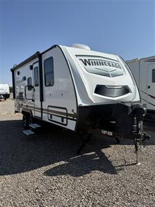 2021 Winnebago Micro Minnie 2108DS - Photo 2 - Hatch, NM 87937