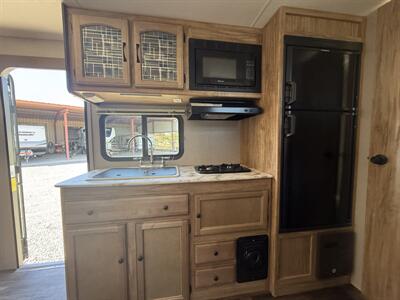 2019 COACHMEN FREEDOM EXPRESS PILOT 20BHS   - Photo 5 - Hatch, NM 87937
