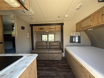 2019 COACHMEN FREEDOM EXPRESS PILOT 20BHS   - Photo 7 - Hatch, NM 87937