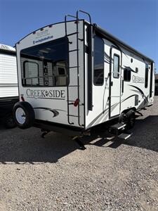 2016 OUTDOORS RV CREEK SIDE 20FQ   - Photo 2 - Hatch, NM 87937