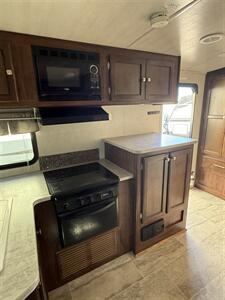 2019 HEARTLAND WILDERNESS 2185RB   - Photo 5 - Hatch, NM 87937
