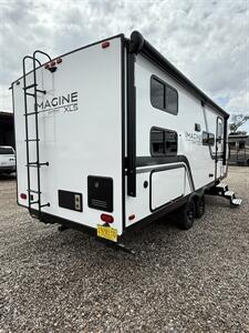 2026 Grand Design RV IMAGINE 21MBE - Photo 3 - Hatch, NM 87937