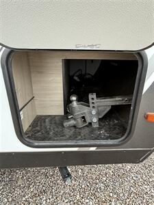 2026 Grand Design RV IMAGINE 21MBE - Photo 6 - Hatch, NM 87937