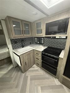 2021 Salem HEMIPSHERE 25RBHL   - Photo 11 - Hatch, NM 87937