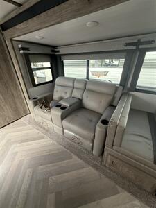 2021 Salem HEMIPSHERE 25RBHL   - Photo 16 - Hatch, NM 87937