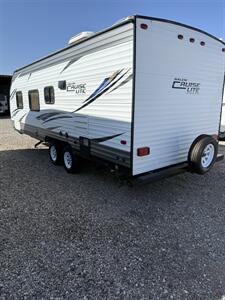 2017 Forest River SALEM CRUISE LITE 241QBXL - Photo 4 - Hatch, NM 87937