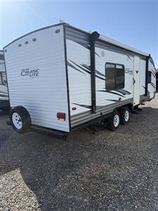 2017 Forest River SALEM CRUISE LITE 241QBXL - Photo 3 - Hatch, NM 87937