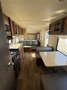 2017 Forest River SALEM CRUISE LITE 241QBXL - Photo 13 - Hatch, NM 87937