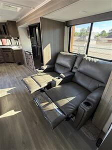 2024 Grand Design TRANSCEND 240ML   - Photo 9 - Hatch, NM 87937