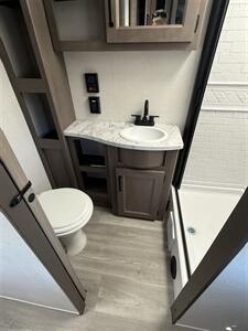 2024 Grand Design TRANSCEND 240ML   - Photo 16 - Hatch, NM 87937