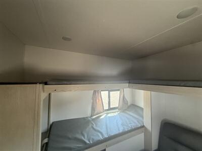 2025 SHASTA 530BQB OASIS   - Photo 11 - Hatch, NM 87937