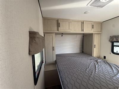2025 SHASTA 530BQB OASIS   - Photo 17 - Hatch, NM 87937