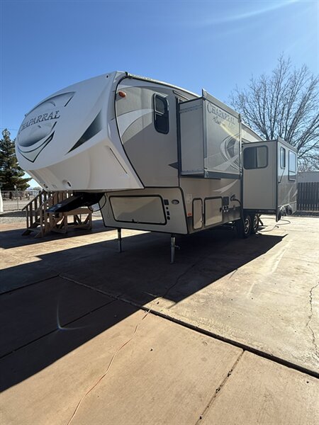 2017 Coachmen Chaparral Lite 28RLS   - Photo 1 - Hatch, NM 87937