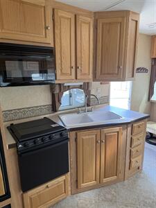 2007 EXCEL 26TRW   - Photo 11 - Hatch, NM 87937