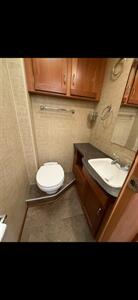 2017 Winnebago MINNIE WINNIE 26A - Photo 13 - Hatch, NM 87937