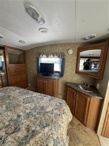 2008 Keystone COUGAR 292RKS - Photo 13 - Hatch, NM 87937