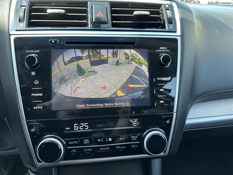 2018 Subaru Outback 2.5i Premium   - Photo 14 - Elkhart, IN 46514