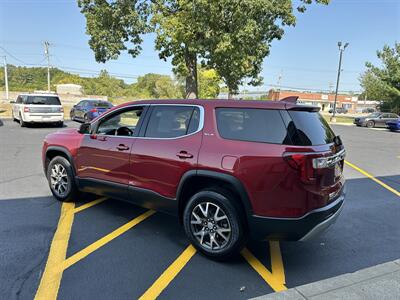 2020 GMC Acadia SLE   - Photo 2 - Elkhart, IN 46514