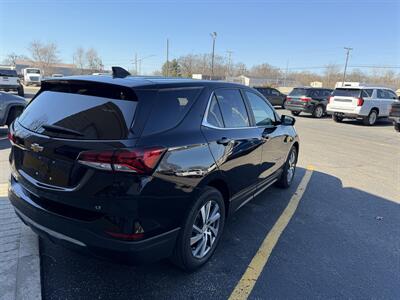 2022 Chevrolet Equinox LT   - Photo 7 - Elkhart, IN 46514