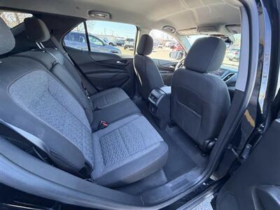 2022 Chevrolet Equinox LT   - Photo 12 - Elkhart, IN 46514