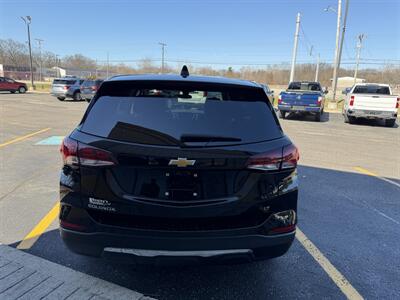2022 Chevrolet Equinox LT   - Photo 6 - Elkhart, IN 46514