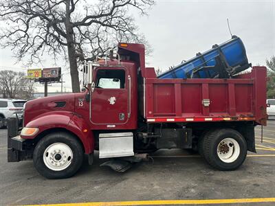 2005 Peterbilt 335 Dump Truck   - Photo 3 - Elkhart, IN 46514